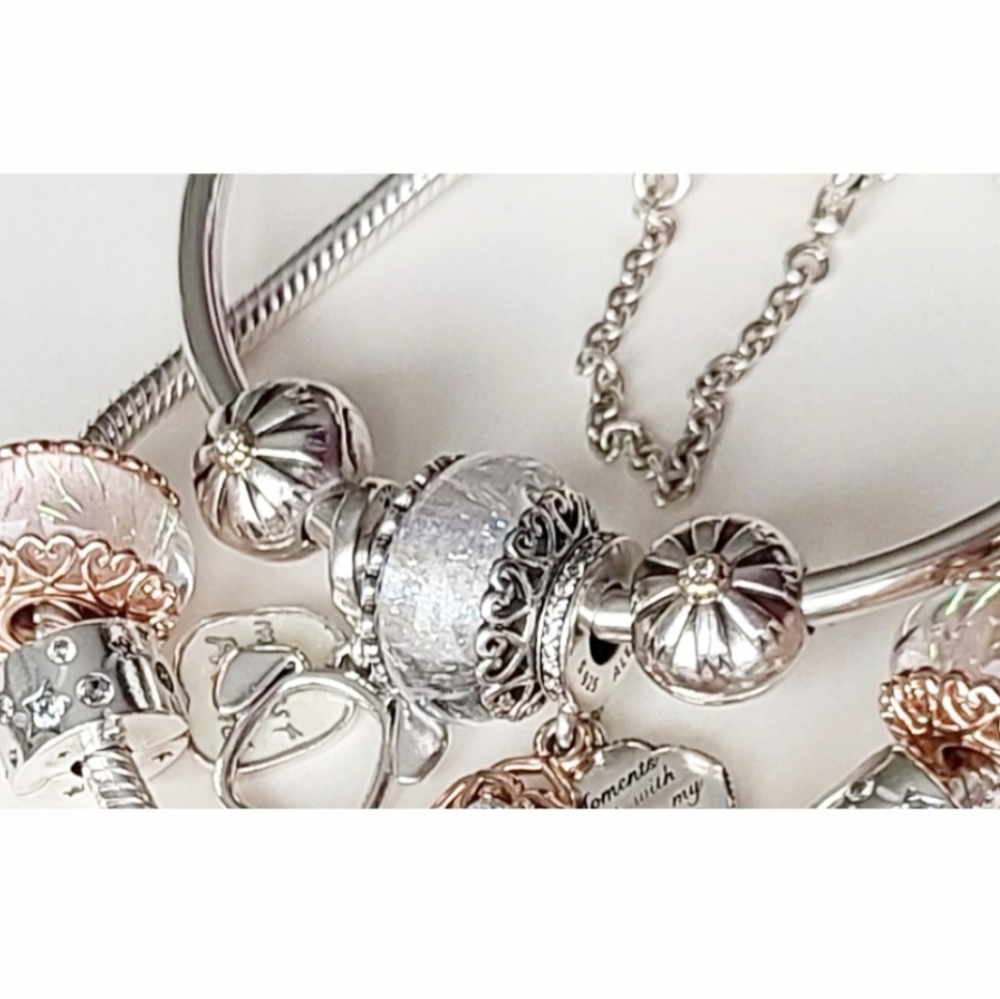 PAIR of Pandora clips 14K accent retired "Flower friendship " - Picture 6 of 16